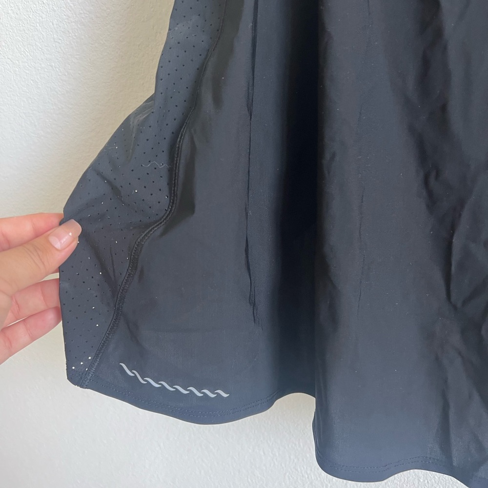 Fabletics Black Racerback Tank Top - Picture 4 of 6